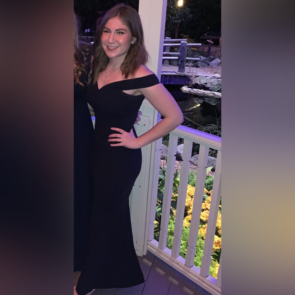 Elegant Navy Blue Off-Shoulder Dress